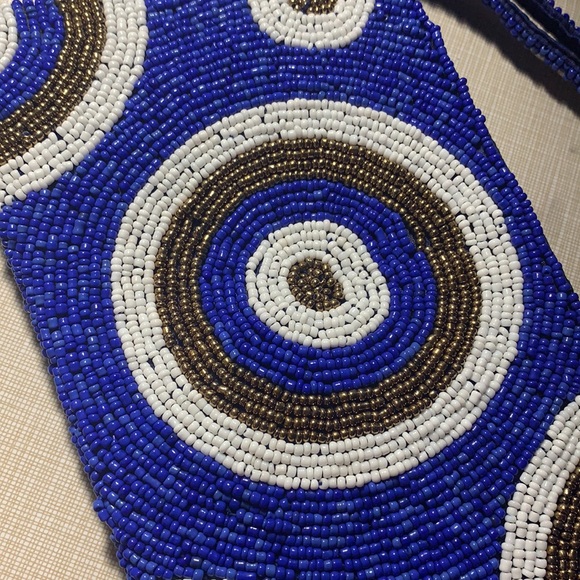 HOST PICK NEW Made in Africa beauty bag w wristlet - Picture 4 of 10